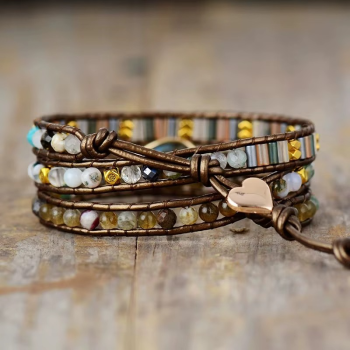 Preview: Wickelarmband „Waldlicht“ mit Labradorit-Tropfen